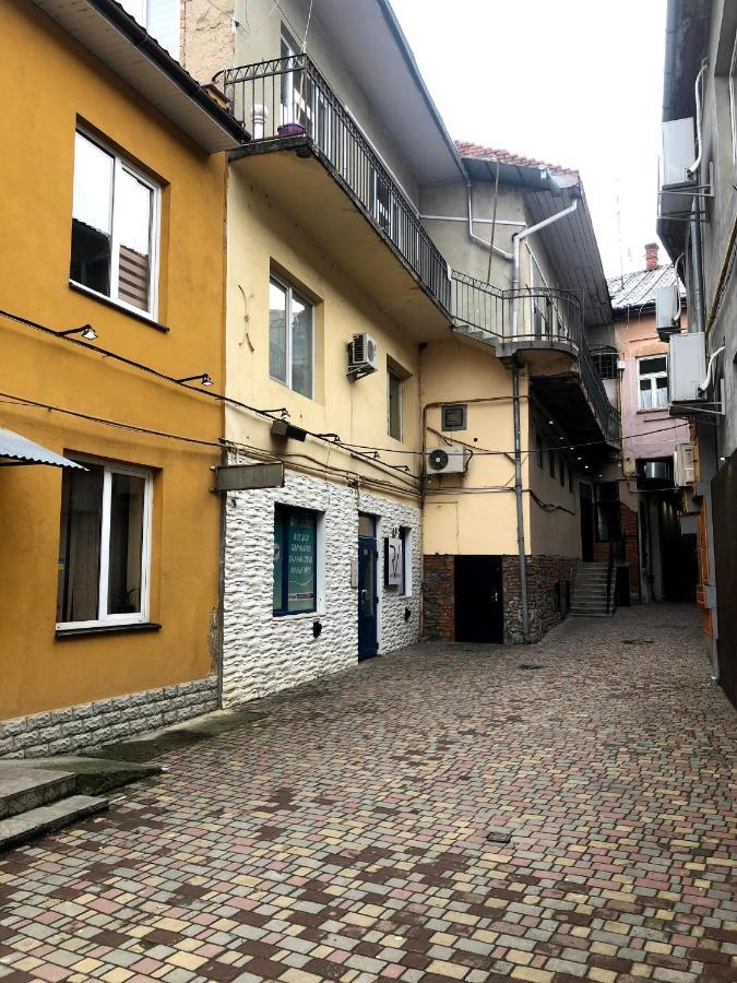 Gil Apartments, Korzo 7,2 Centre Uzjhorod Eksteriør bilde