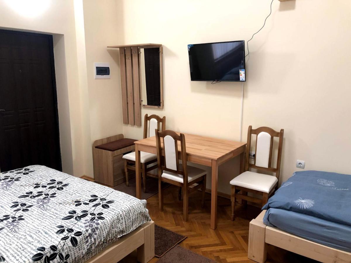 Gil Apartments, Korzo 7,2 Centre Uzjhorod Eksteriør bilde